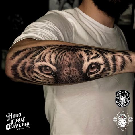 UPDATED: 38 Fierce Tiger Eyes Tattoo Designs (August 2020)