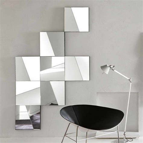 28 Unique and Stunning Wall Mirror Designs for Living Room