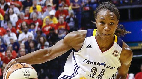 Tamika Catchings talks storied basketball career, Tennessee-Connecticut ...