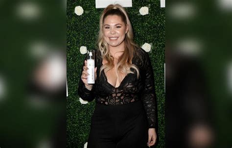 [Kailyn Lowry] Stuns At The Launch Of Her Hair Product Line