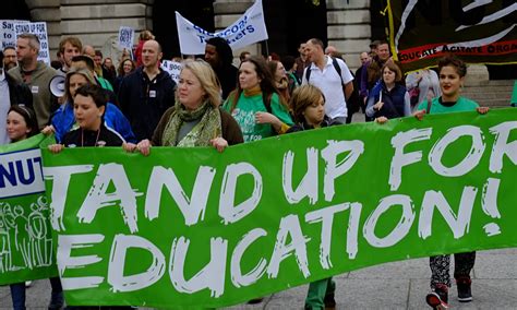 Teachers Strike Again - Oxygen.ie