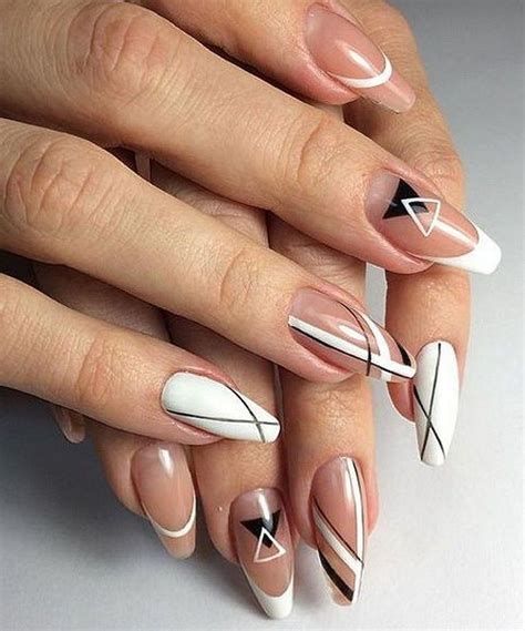 50+ Best Amazing And Gorgeous Geometric Nails Inspirational Design You ...