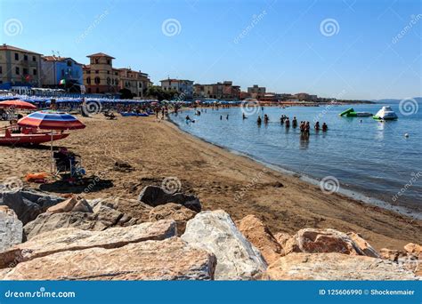 Beach in the Seaside Resort San Vincenzo, Tuscany, Italy Stock Photo - Image of beach, blue ...