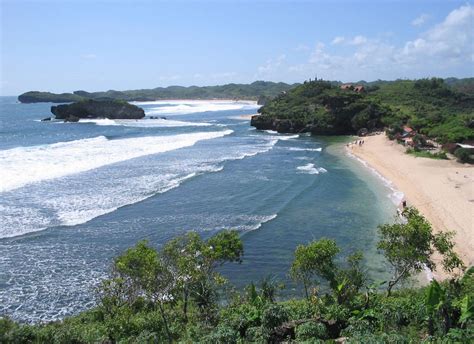 Pantai Sundak Kecantikan yang Menawan di Yogyakarta - Yogyakarta