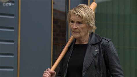 EastEnders fans howling over Shirley’s baseball bat blunder | What to Watch