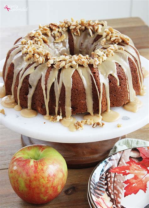 Apple Cream Cheese Cake with Praline Frosting - Positively Splendid ...