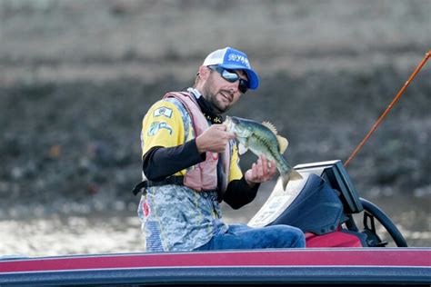 Morgantown angler qualifies for bass fishing's biggest event - WV MetroNews