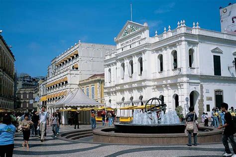 The Largo de Senado square - Macau