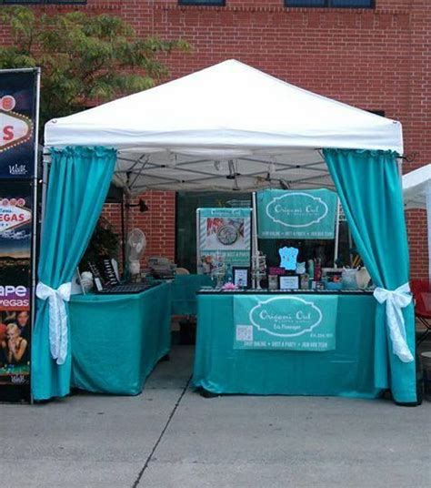 upcycle vendor canopy tent - Google Search | Craft booth displays ...