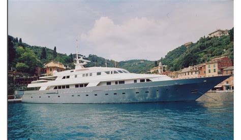 The luxurious yacht that Princess Diana once shared with Dodi Fayed is on sale - Luxurylaunches