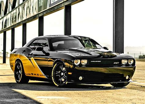 Custom Dodge Challenger SRT #DodgeChargerclassiccars | Classic cars, Dodge charger, Car