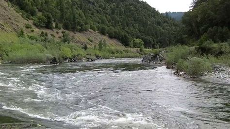 Klamath River South of Happy Camp - YouTube