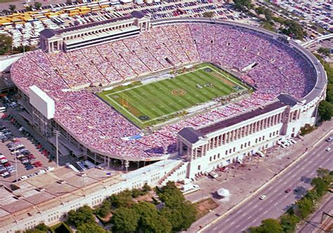 November 18, 1971 -- Soldier Field Renovation Study Released ...