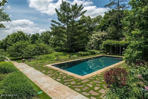 This Connecticut Estate Has Everything You Could Want | Expensive houses, Swimming pools ...