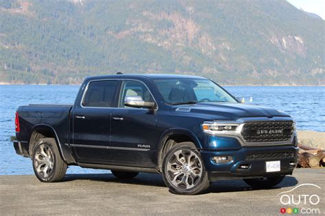 2022 Ram 1500 Limited 10th Anniversary Review | Car Reviews | Auto123