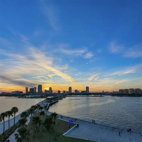 St. Pete Sunset from the pier. : r/SaintPetersburg