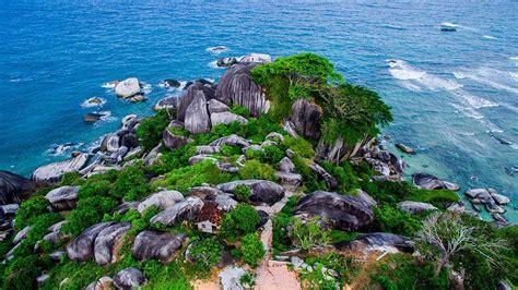 Natuna Island, Beautiful Beach and Taj Mahal - Traveldigg.com