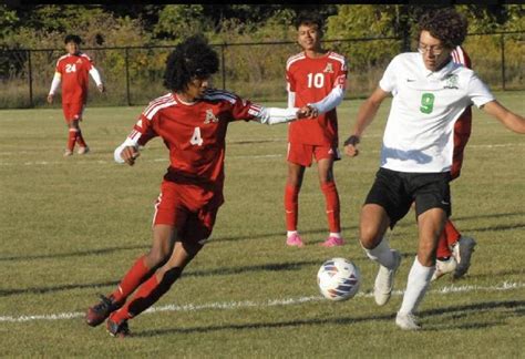 Senior goals bookend Tribe's win over Trojans | Anderson Community Schools