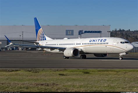 Boeing 737-9 MAX - United Airlines | Aviation Photo #5382847 | Airliners.net