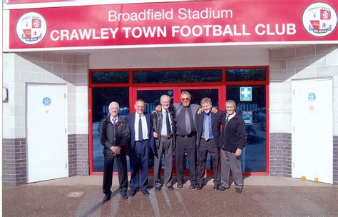 Crawley Town Football Club History: THREE PICTURES: Former players at ...