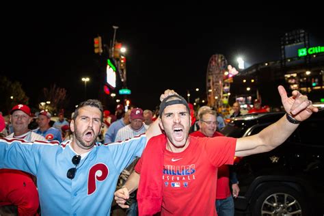 Photo essay: Fans celebrate as Phillies advance to NLCS - WHYY