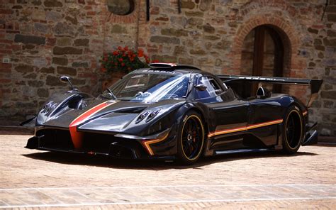 2013 Pagani Zonda Revolucion Wallpaper | HD Car Wallpapers | ID #3556