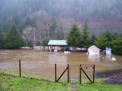 Mapleton, Oregon Flood of 2012