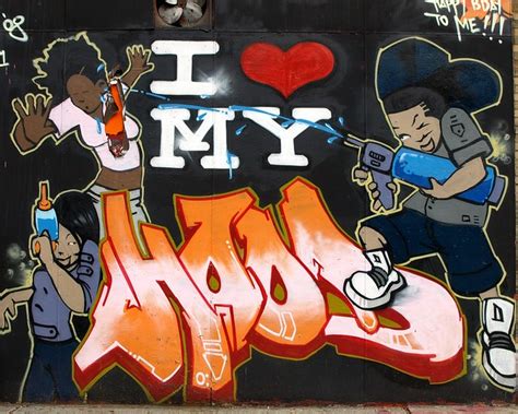 I LOVE MY HOOD Graffiti Mural, Broadway, Washington Heights NYC - a ...