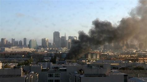 Fire Spews Black Smoke Over San Francisco – NBC Bay Area