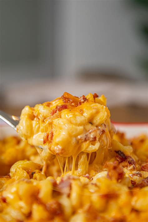 Bacon Mac and Cheese Recipe (Three Cheese!) - Dinner, then Dessert