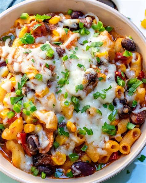 Easy Chili Mac and Cheese | Healthy Fitness Meals