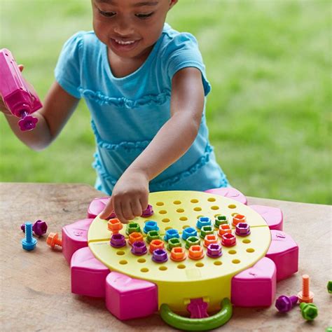 Best STEM Toys for Girls to Learn Coding, Engineering & Science