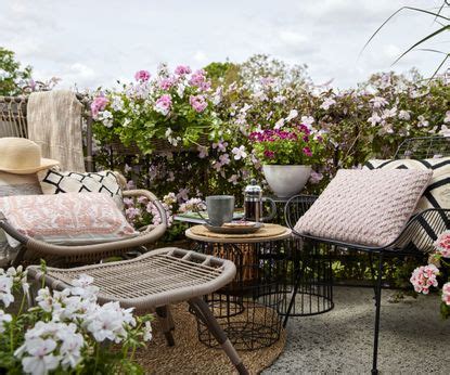 Balcony shade ideas: 15 ways to shelter it from the sun | Homes & Gardens