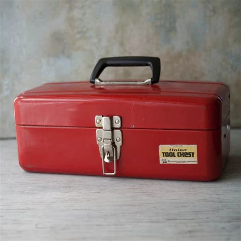 Retro Red Metal Tool Chest with Shelf, Red Union Tool Chest, Black ...