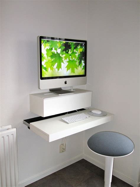 iMac computer desk - IKEA Hackers