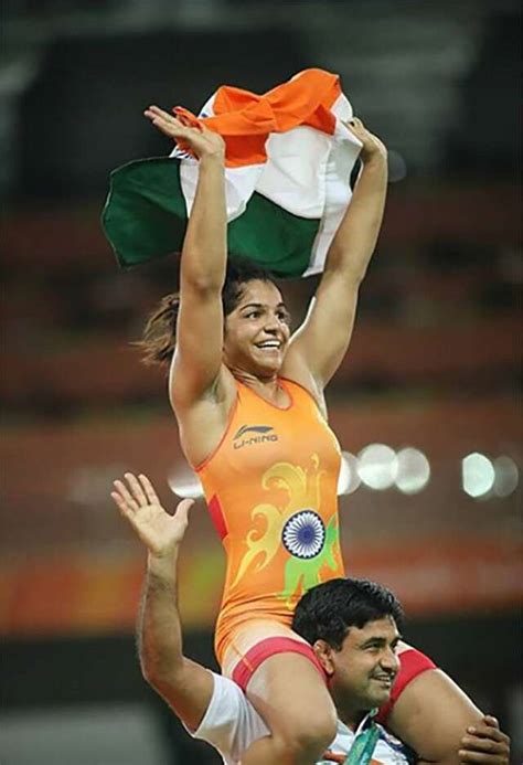 Everything You Need To Know About Wrestler Sakshi Malik | Femina.in