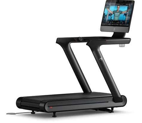 Peloton Tread Review - Two High-End Interactive Cardio Machines