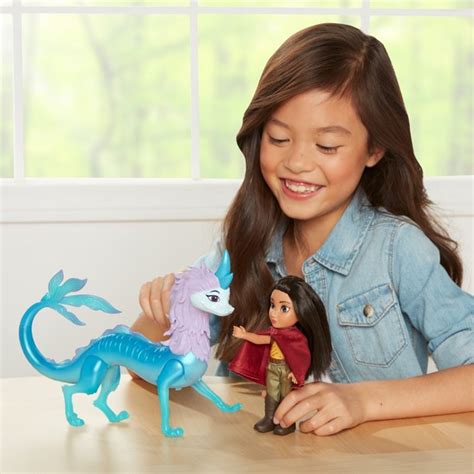 Raya & Sisu Gift Set – Disney Raya and the Last Dragon – Plush World