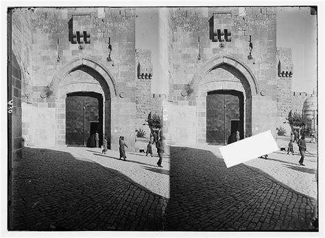 Jerusalem (El-Kouds), approach to the city. Jaffa Gate closed, showing "Needle's Eye" | Library ...