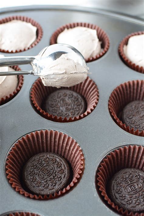 No Bake Oreo Cheesecake Bites Recipe - Lady and the Blog