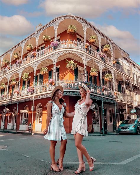 Your Guide for New Orleans Bachelorette Party Panning | BACH