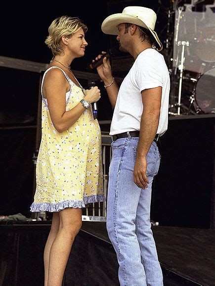 See Faith Hill and Tim McGraw’s Most Romantic Moments | Tim mcgraw faith hill, Faith hill, Tim ...