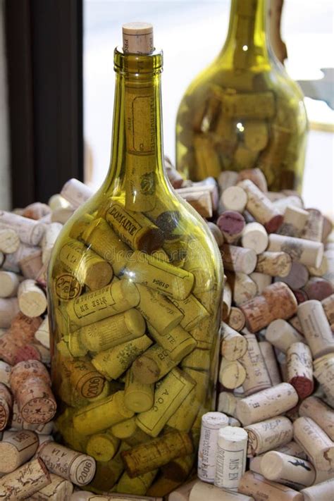 Corks of wine bottles stock photo. Image of flavour, auvergne - 17301358