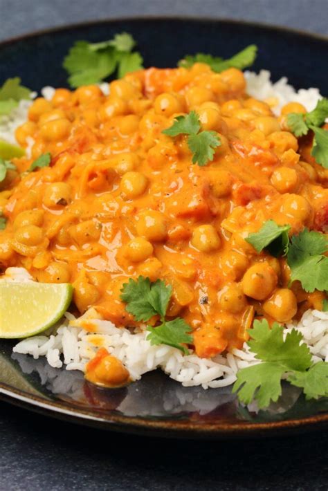 Creamy Vegan Chickpea Curry - Loving It Vegan