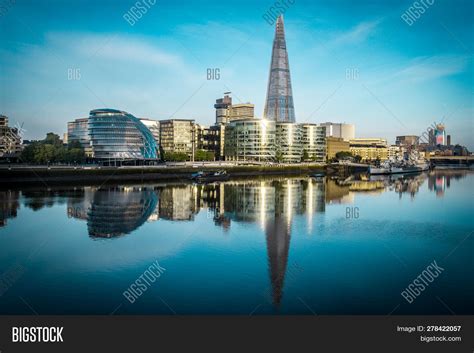 Banks River Thames Image & Photo (Free Trial) | Bigstock