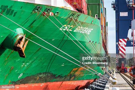 110 China Shipping Container Lines Co Ltd Stock Photos, High-Res ...