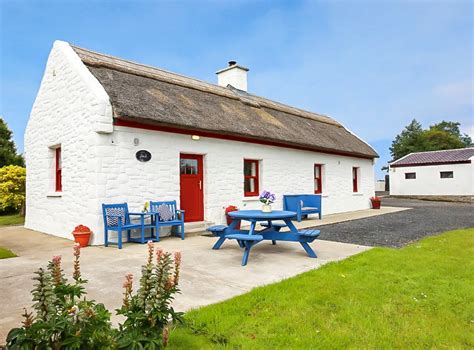 Traditional Irish cottage for €220,000