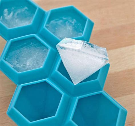 21 Best and Unique Ice Cube Trays and Molds