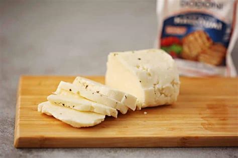 Best Halloumi Cheese Substitute (12 Delicious Options) - Flavorful Home