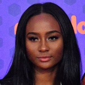 Kayla Nicole - Age, Family, Bio | Famous Birthdays